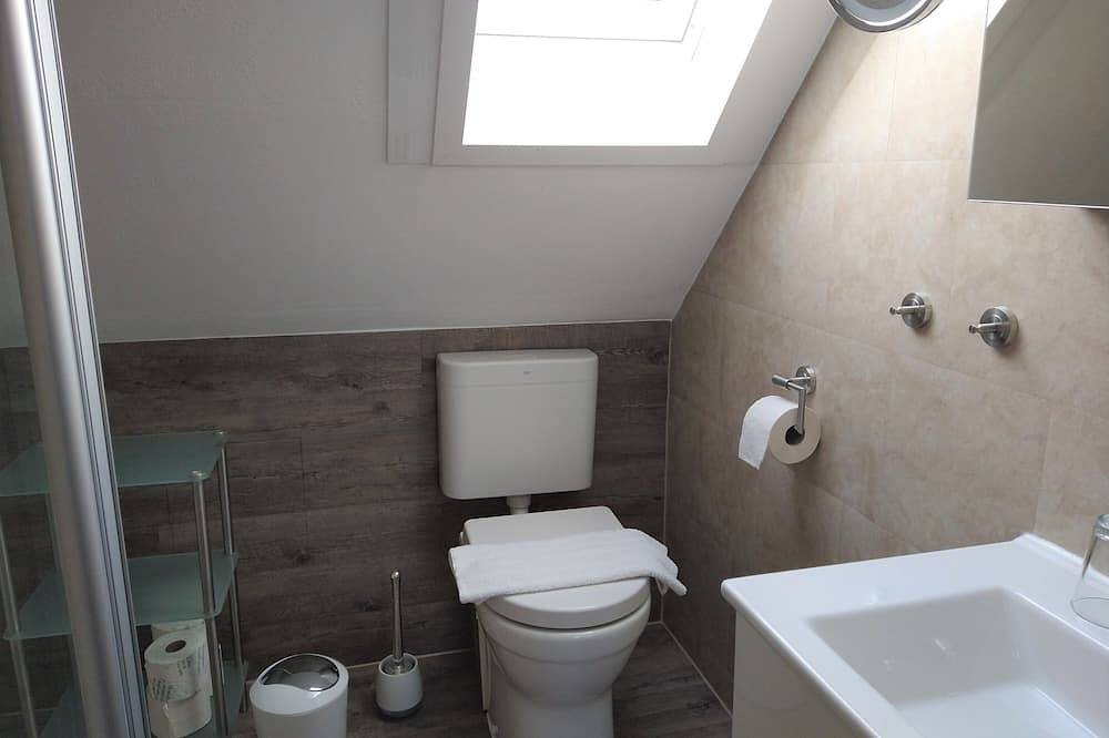 Ganze Wohnung, Gemütliches Ferienapartment, kostenfreies Wlan, zubuchbares Frühstück/Abendessen in Lehrberg, Romantische Straße
