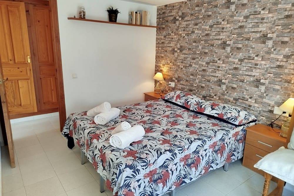 Apartamento entero, Casa de invitados independiente para familias que le guste la tranquilidad. in Rio Chillar, Frigiliana