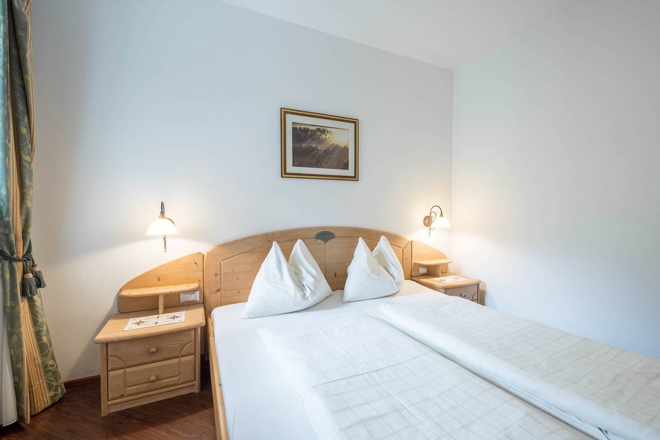 Appartamento intero, Appartamento di vacanza "Tischlerhof - Typ B" con Wi-Fi, terrazza e vista sulle montagne in Comune di Tirolo, Val Passiria