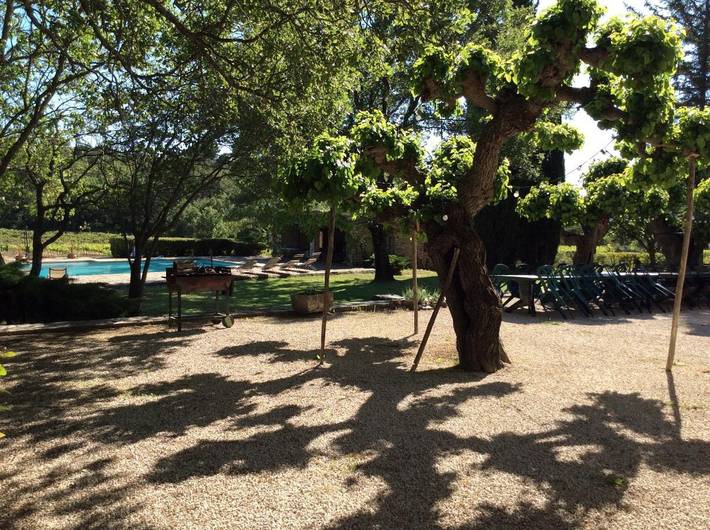 Location de vacances pour 15 personnes, avec jardin ainsi que piscine et vue à Pourrières - 3