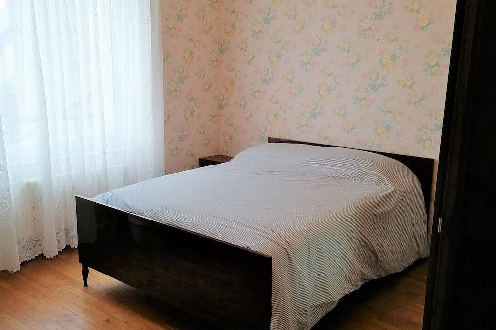 Traditional house 300 metres from the beach in Lilia, Plouguerneau