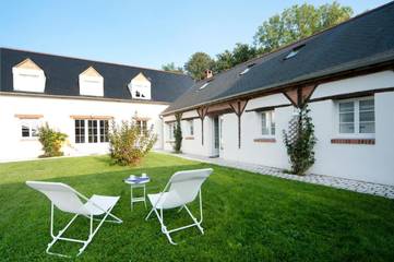 Location de vacances pour 2 personnes, avec jardin à Guilly