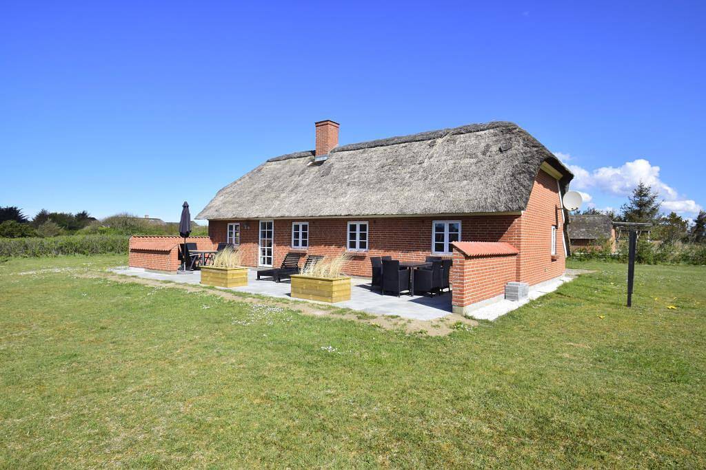 Beautiful holiday home in quiet surroundings with play facilities in the garden in Ulfborg, Holstebro Region