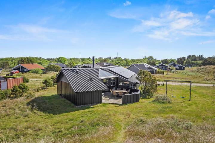 Villa per 10 persone, con terrazza e giardino nonché sauna e idromassaggio - 1