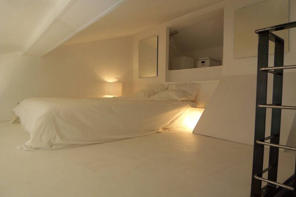 La Voile Blanche Et Son Jacuzzi in Jard-sur-Mer, Vendée