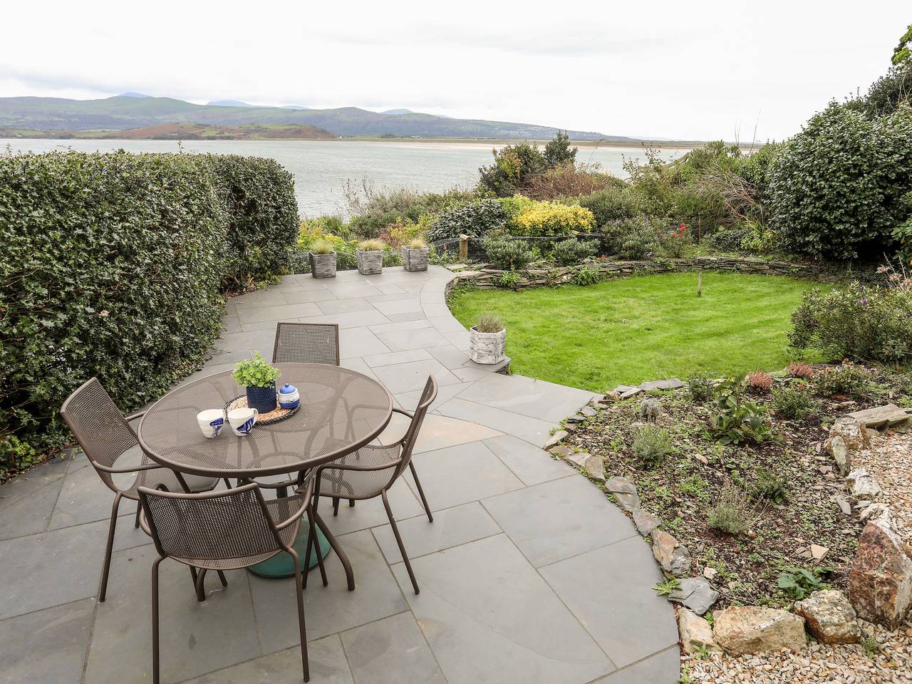 Bwthyn in Borth-y-Gest, Snowdonia