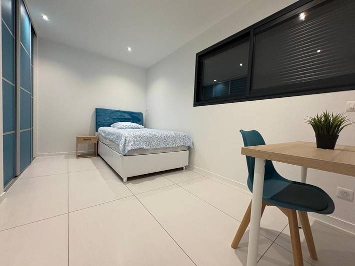 Location de vacances pour 7 personnes, avec terrasse à Aulnat - 4