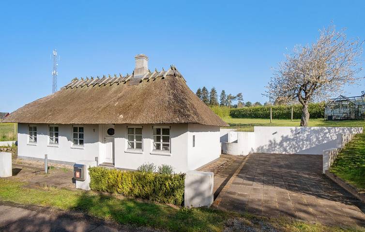 Ferienhaus für 4 Personen, mit Terrasse und Garten sowie Ausblick