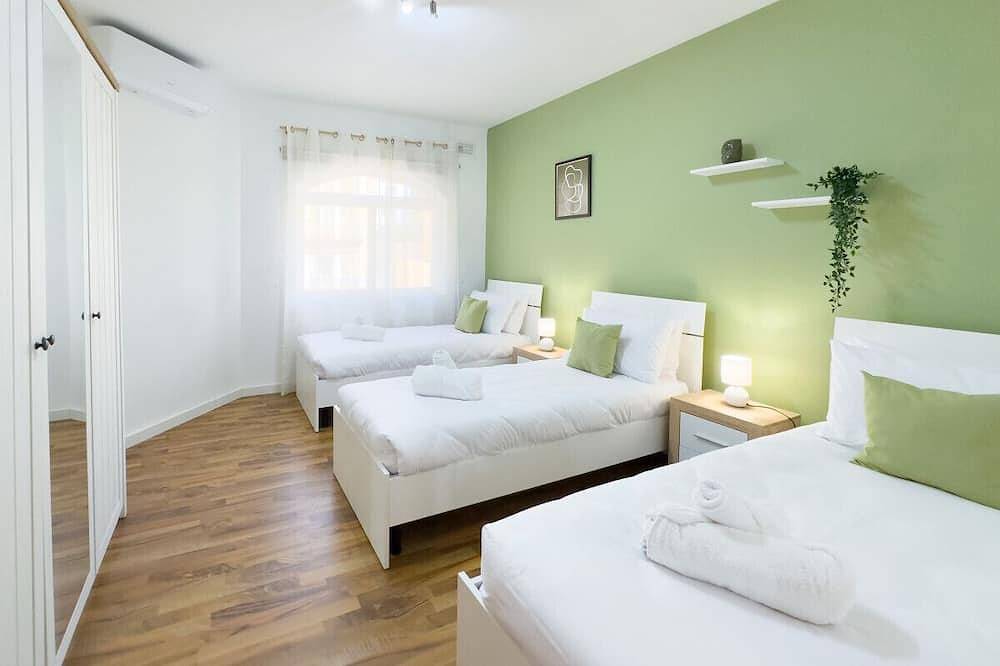 Villa in St Julian`s with Private Pool by Arcocollection in Paceville, San Giljan