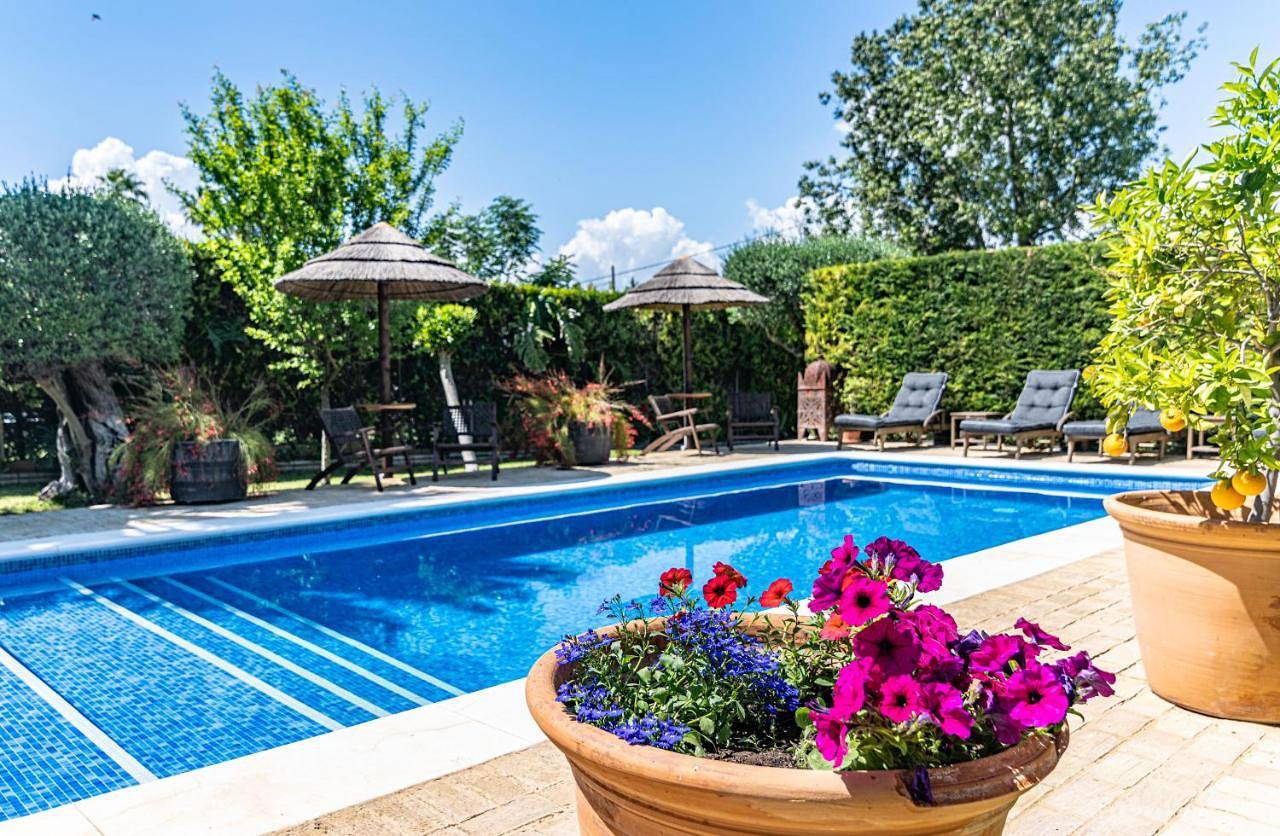 Double Room with Private Bathroom in Espartinas, Provincia de Sevilla