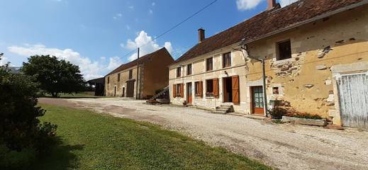 Gîte pour 5 personnes, avec jardin dans Treigny-Perreuse-Sainte-Colombe