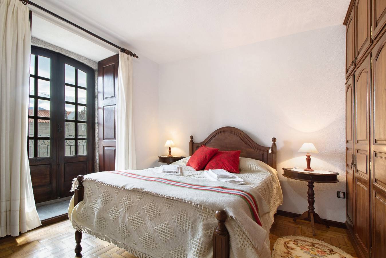 Kamer 'Suite 2 - Casa Do Adro' met uitzicht op de bergen, Wifi en airconditioning in Soajo, Gerês