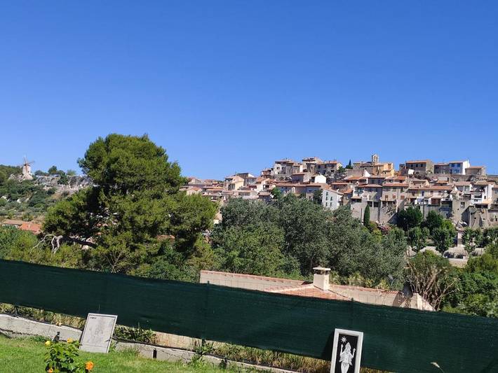 Maison de vacances pour 5 personnes, avec Terrasse ainsi que Jardin et Vue à Les Pennes-Mirabeau