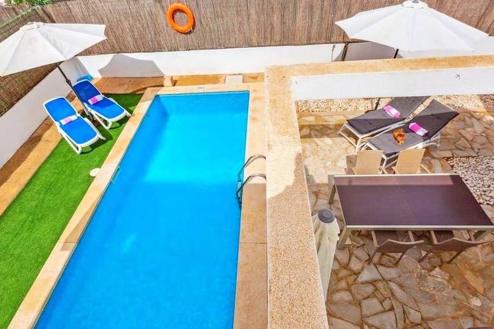Finca mit hund für 8 Personen, mit Balkon und Garten sowie Pool in Can Picafort