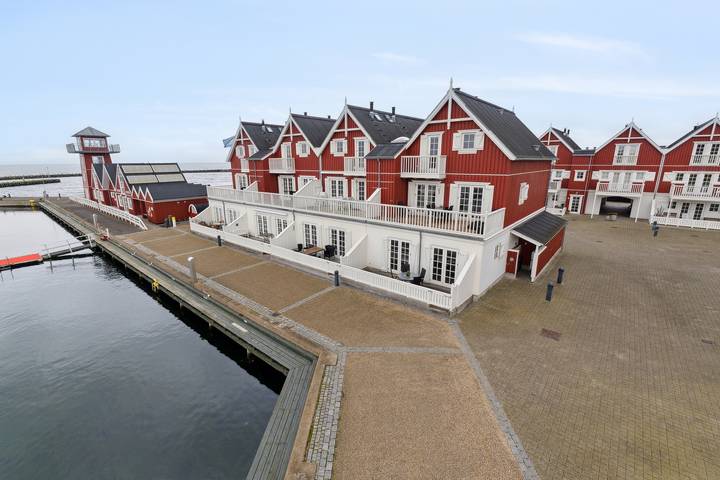 Ferienwohnung für 4 Personen, mit Ausblick und Seeblick sowie Sauna in Bagenkop