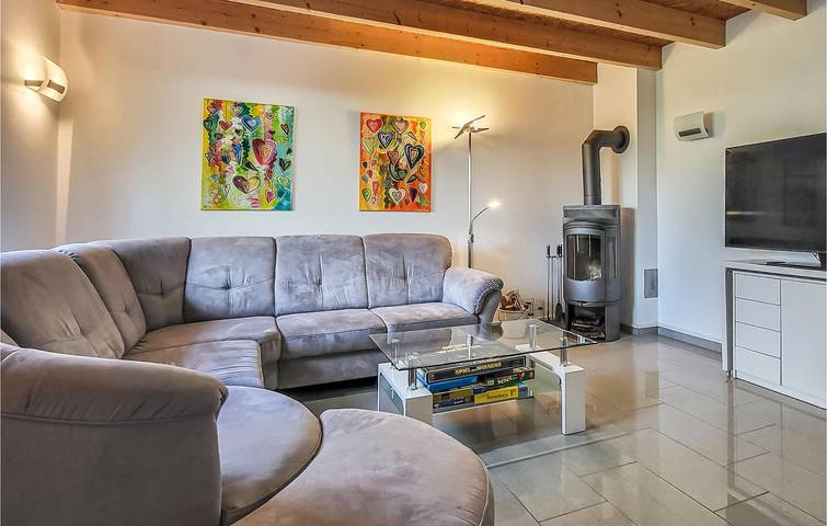 Gemütliche Wohnung mit Gartenterrasse, Parkplatz & Internet - 1km nach Sewekow in Sewekow, Wittstock/Dosse