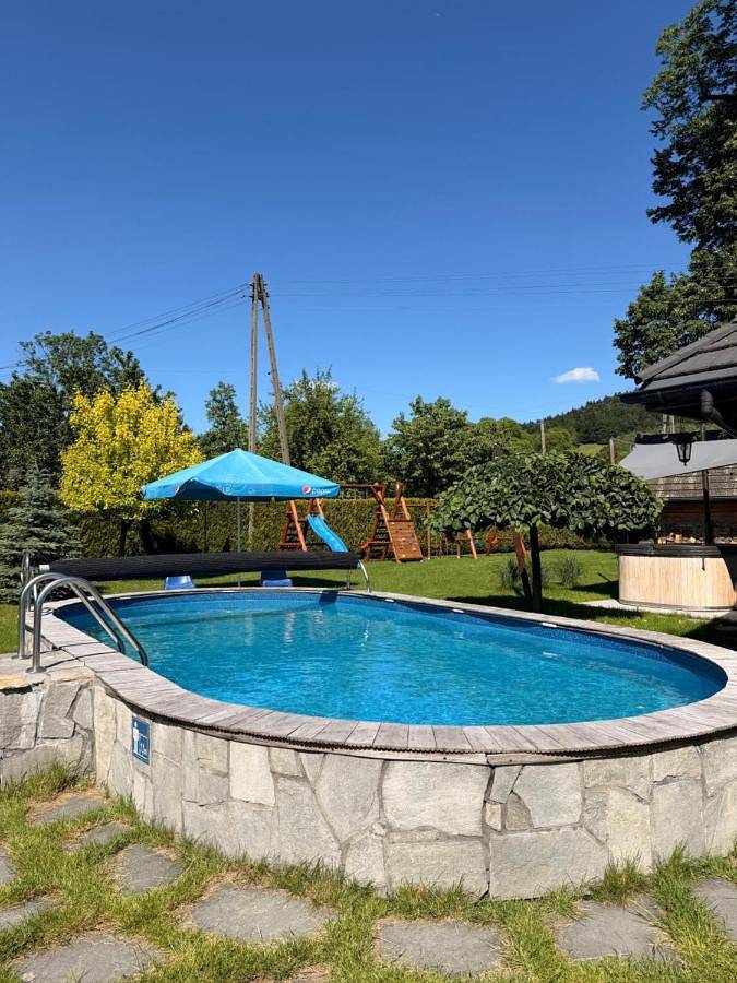 Apartament wakacyjny dla 3 osób, z Balkon i Jacuzzi oraz Taras i Ogród w Andrychów