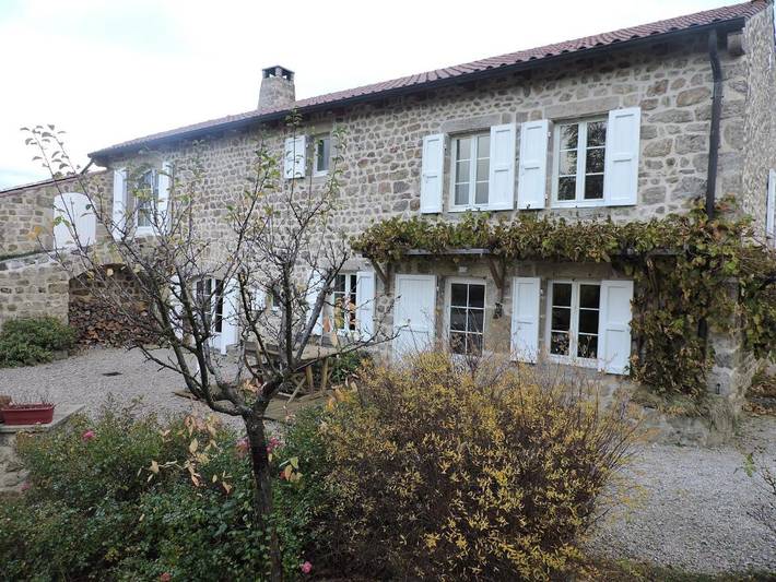 Chambre d’hôte pour 2 personnes, avec Terrasse ainsi que Jardin et Vue à Saint-Maurice-de-Lignon