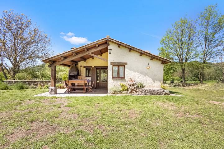 Casa rural para 12 personas, con Jardín en Osona