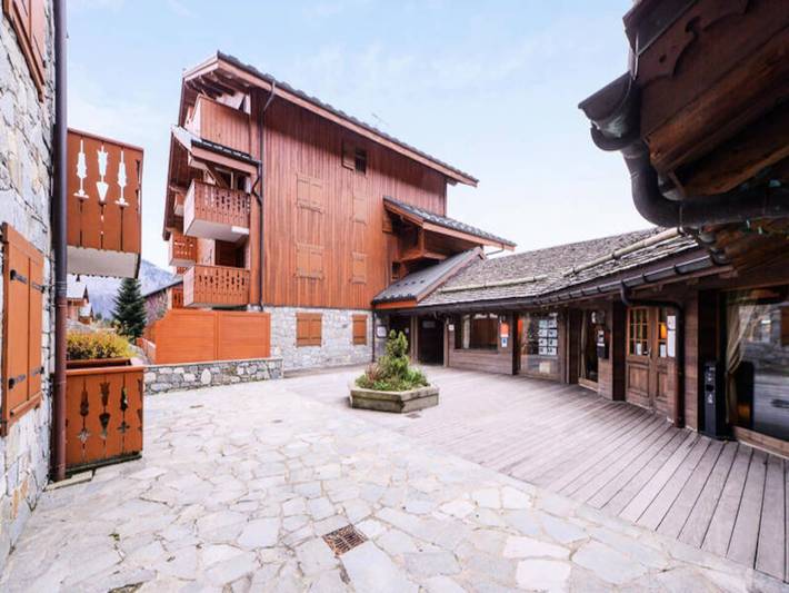 Gîte pour 6 personnes, avec piscine, adapté aux familles dans Les Carroz