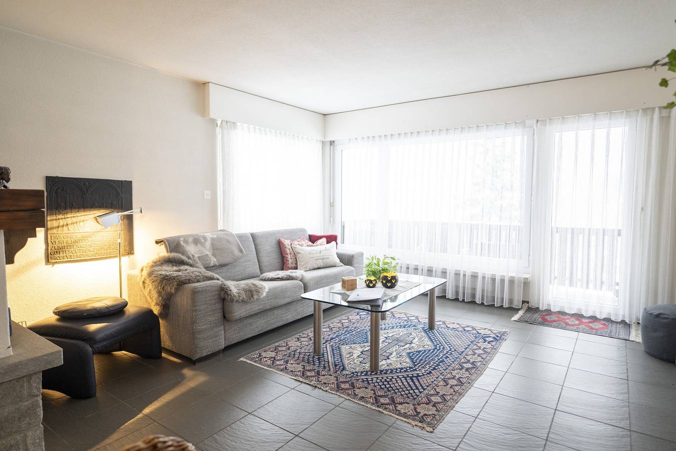 Apartamento entero, Brentschpark Nr. 13: Gemütliche 2.5-Zimmerwohung im ruhig gelegenem Brentschpark in Scuol, Lower Engadine