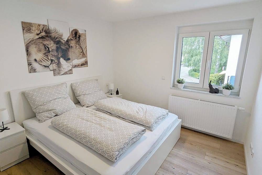 Ganze Wohnung, Möbliertes 3-Zimmer Apartment mit Balkon in Sindelfingen, Landkreis Böblingen