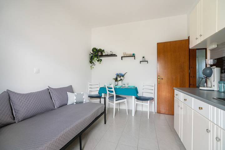 Country House 'La Christine' with Sea View, 2 Balconies & Wi-Fi in Rhodos