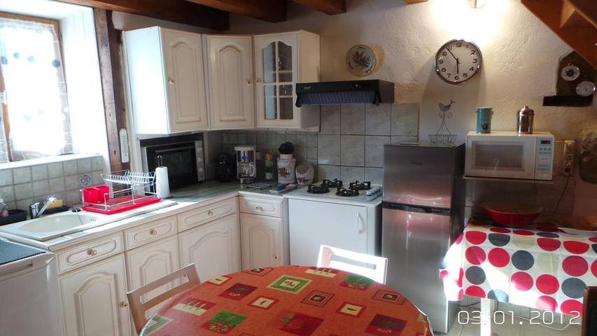 Location de vacances pour 2 personnes, avec jardin à Écuras - 4