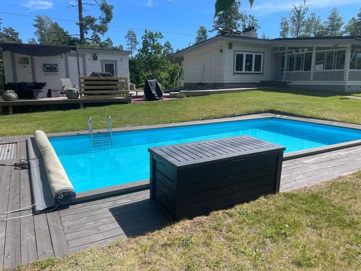Skärgårdsvilla med pool och uteplats in Västervik