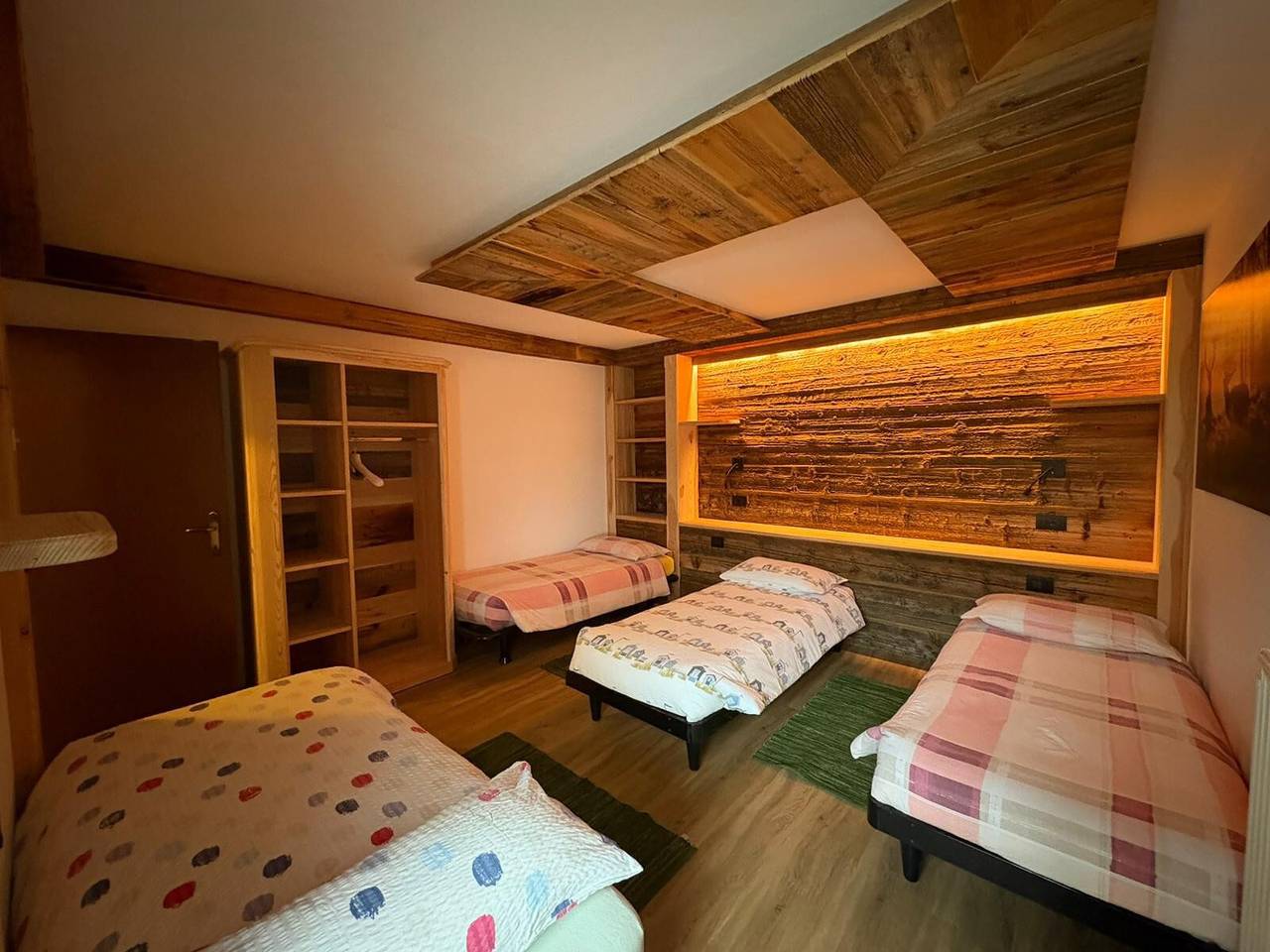 Ganze Wohnung, Ferienwohnung 'Agriturismo El Cirum Pelmo' mit Bergblick, privatem Garten und Wlan in Arabba, Buchenstein