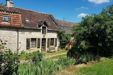 Gîte pour 5 personnes, avec jardin à Beauregard