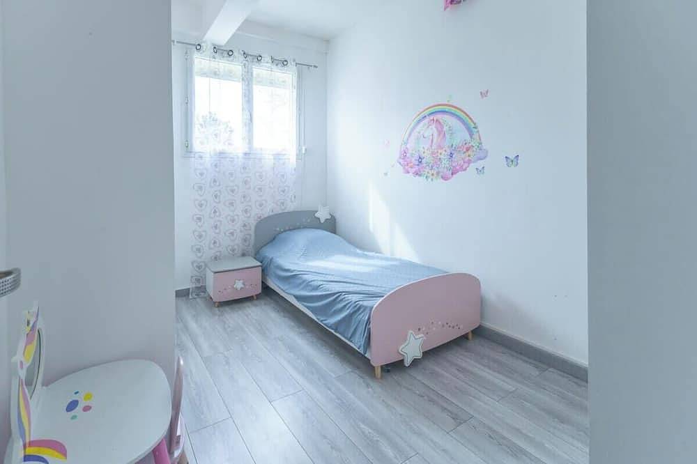 Entire apartment, Appartement T3 Allauch - Jardin calme - Cocon d'allauch in Allauch, Marseille region