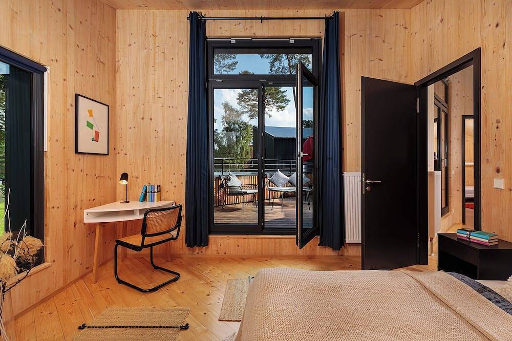 Traumhaus am See (Dachterrasse, Badewanne, Kamin) in Templin, Barnimerland Region
