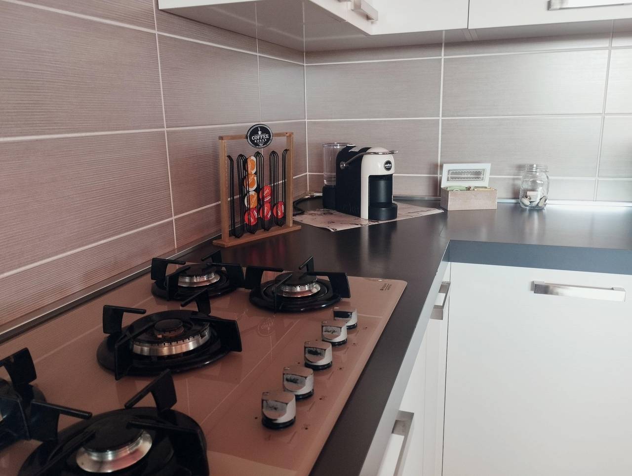 Casa vacanze con giardino e zona barbecue,3 camere letto,1 km dal mare in La Caletta, Siniscola