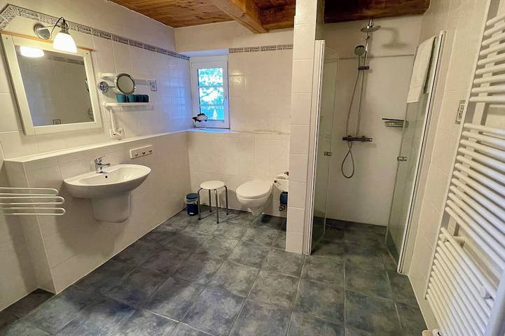 Ganze Wohnung, Friesenhof Schulze-Warft, Ferienwohnung Schluut unter Reet am Nordseedeich in Pellworm, Nordfriesland