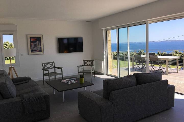 Maison de vacances pour 10 personnes, avec balcon et jardin à Plougonvelin