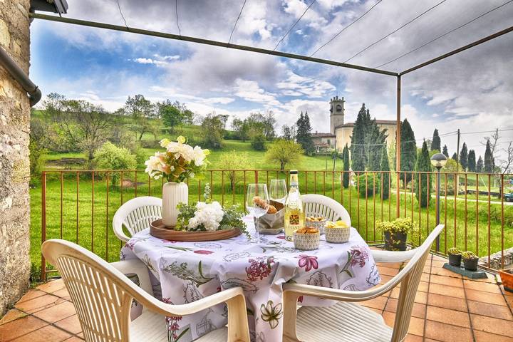 Ferienhaus für 6 Personen, mit Terrasse in Gargnano