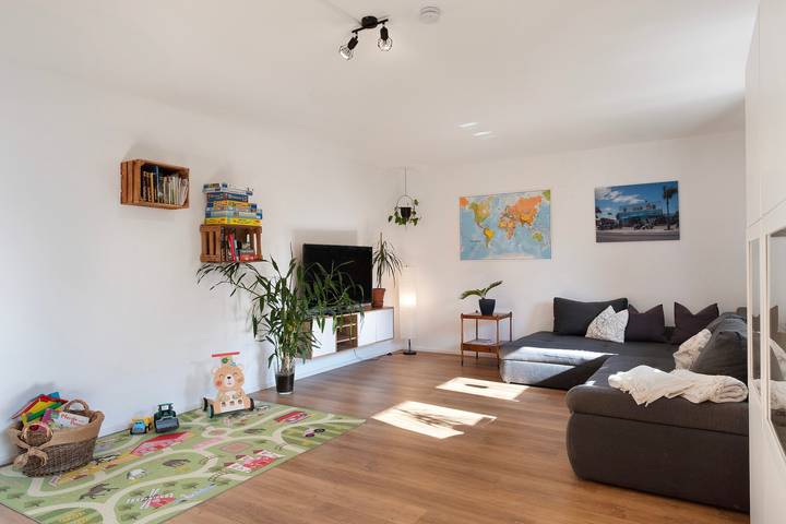 Apartamento inteiro, Apartamento 'Ruhige Schwarzwald' com terraço privado e acesso Wi-Fi in Buchenbach, Floresta Negra do Sul