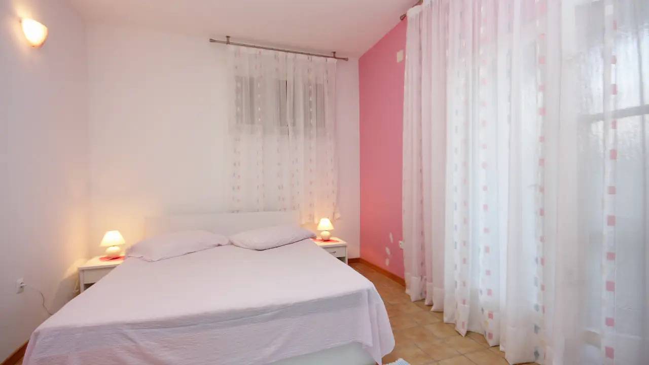 Ganze Ferienwohnung, Ferienwohnung für 4 Personen (54 m²) in Puntinak in Selca, Brac