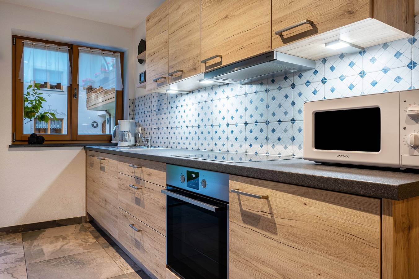 Entire apartment, Apartment "Dreiherrenspitze" with Shared Whirlpool & Garden in Ahrn Valley, Ziller valley alps