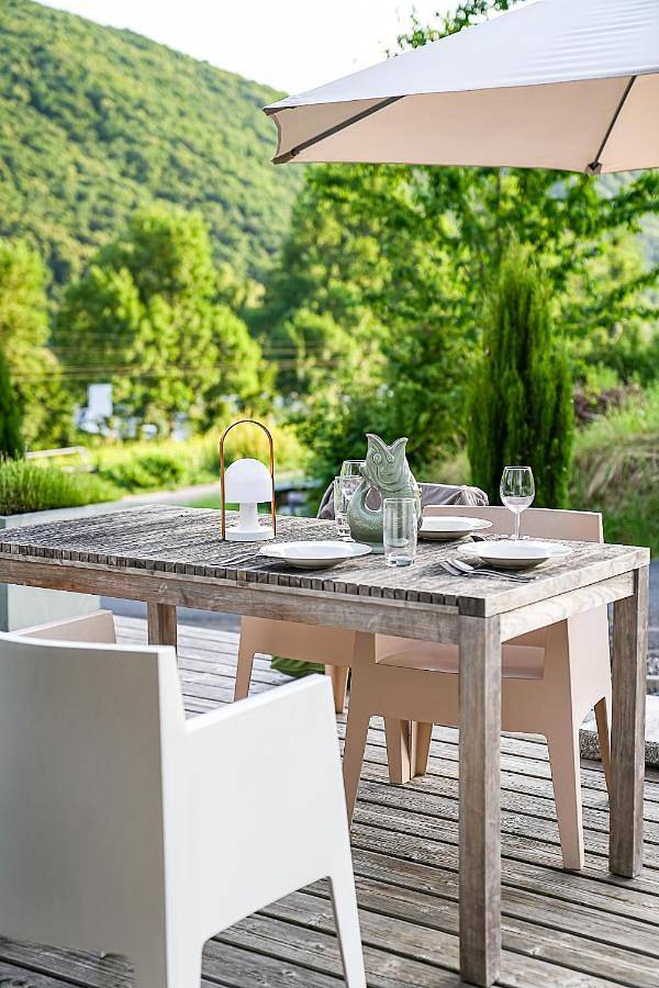 Mosel Chalets - Design-Ferienhäuser - Terrasse und Traumblick, nähe Cochem - Direkt am Weinberg, Chalet Mitte mit Sauna in Pommern (Deutschland), Cochem-Zell