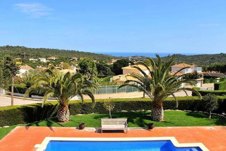 Chalet para 8 personas, con jardín y piscina en Provincia de Gerona - 3