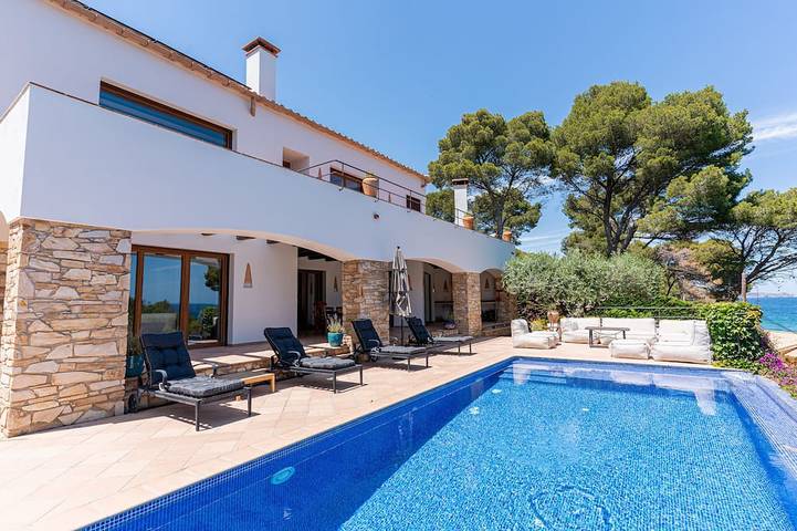 Finca für 8 Personen, mit Garten und Balkon in Sa Punta