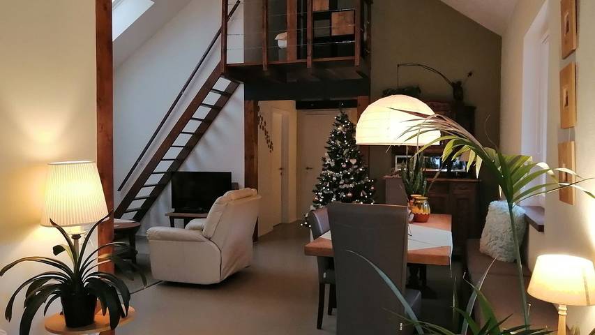 Ferienwohnung für 4 Personen, mit Ausblick und Terrasse, mit Haustier in Birresborn