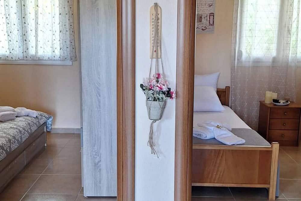 Σκάλα Μαριών Άνετη εξοχική κατοικία.,πλήρως εξοπλισμένη,4 λεπτά από την παραλία in Skala Marion, Thassos