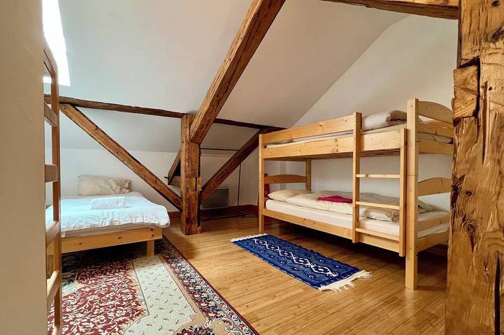 Gîte pour 10 personnes, avec balcon à Seytroux - 4