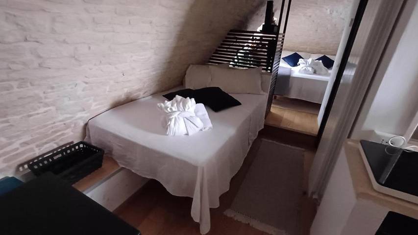 Maison d’hôte pour 2 personnes, avec Jacuzzi et Jardin ainsi que Piscine et Sauna à Martina Franca