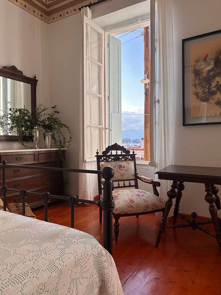 Location de vacances pour 3 personnes, avec jardin dans Poros