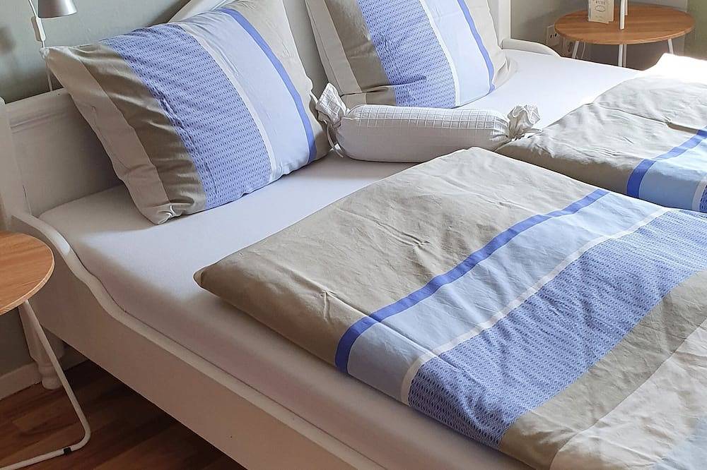 Ganze Wohnung, Gemütliche Ferienwohnung mit maritimen Charme in Langenhorn, Nordfriesland