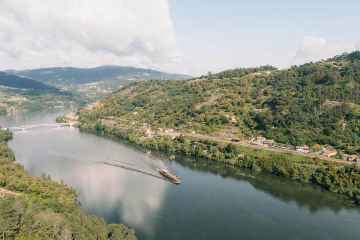 Gîte pour 6 personnes, avec vue dans Ribadouro - 2